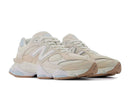 Tênis New Balance 9060 Bisque Frosted Glass Bege